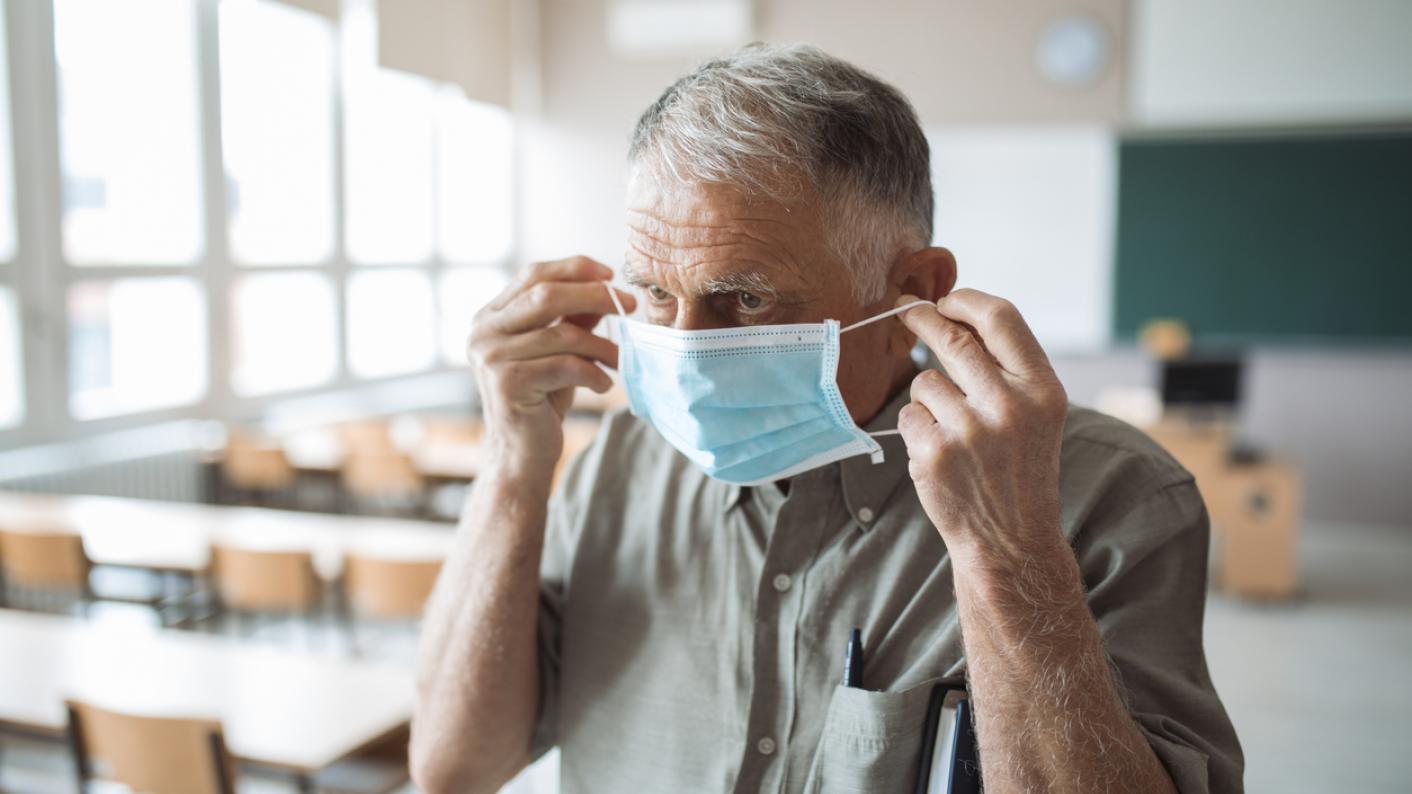 Masks in schools I wear a mask in lessons here's what it's like Tes